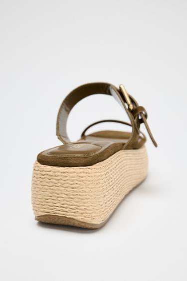SANDALES PLATEFORMES EFFET RAPHIA BRIDES - Vert kaki de Zara - Image 3