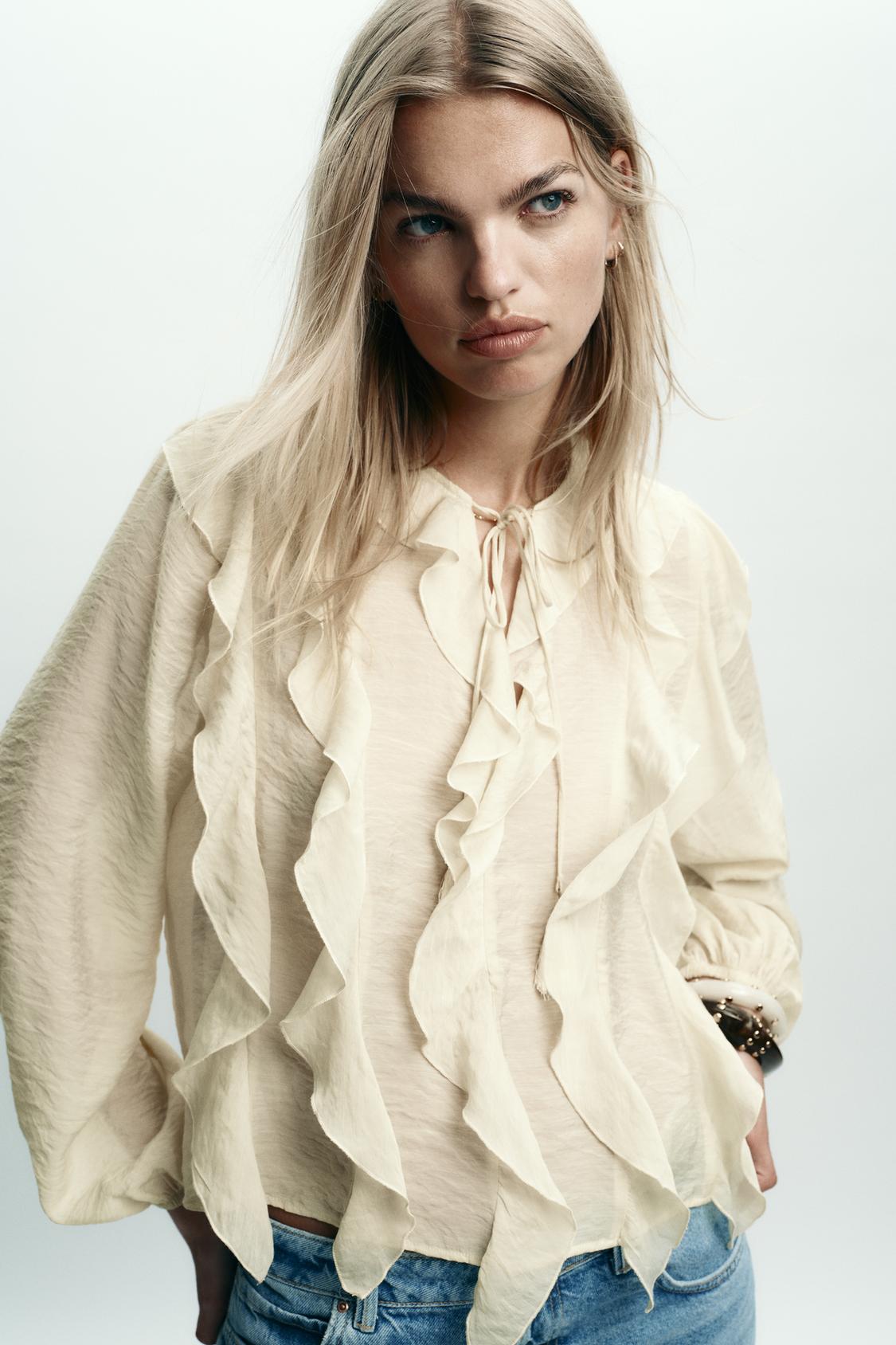 RUFFLED ROMANTIC BLOUSE