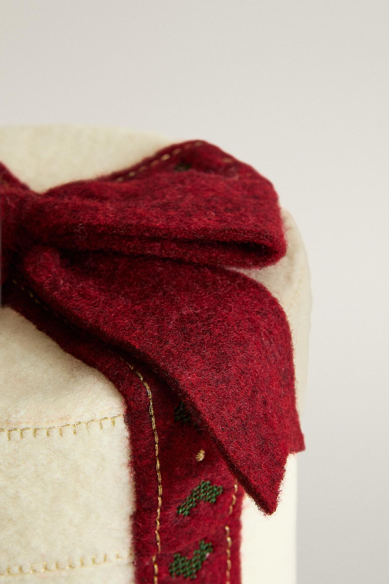 Large Christmas Gift Light — Red
