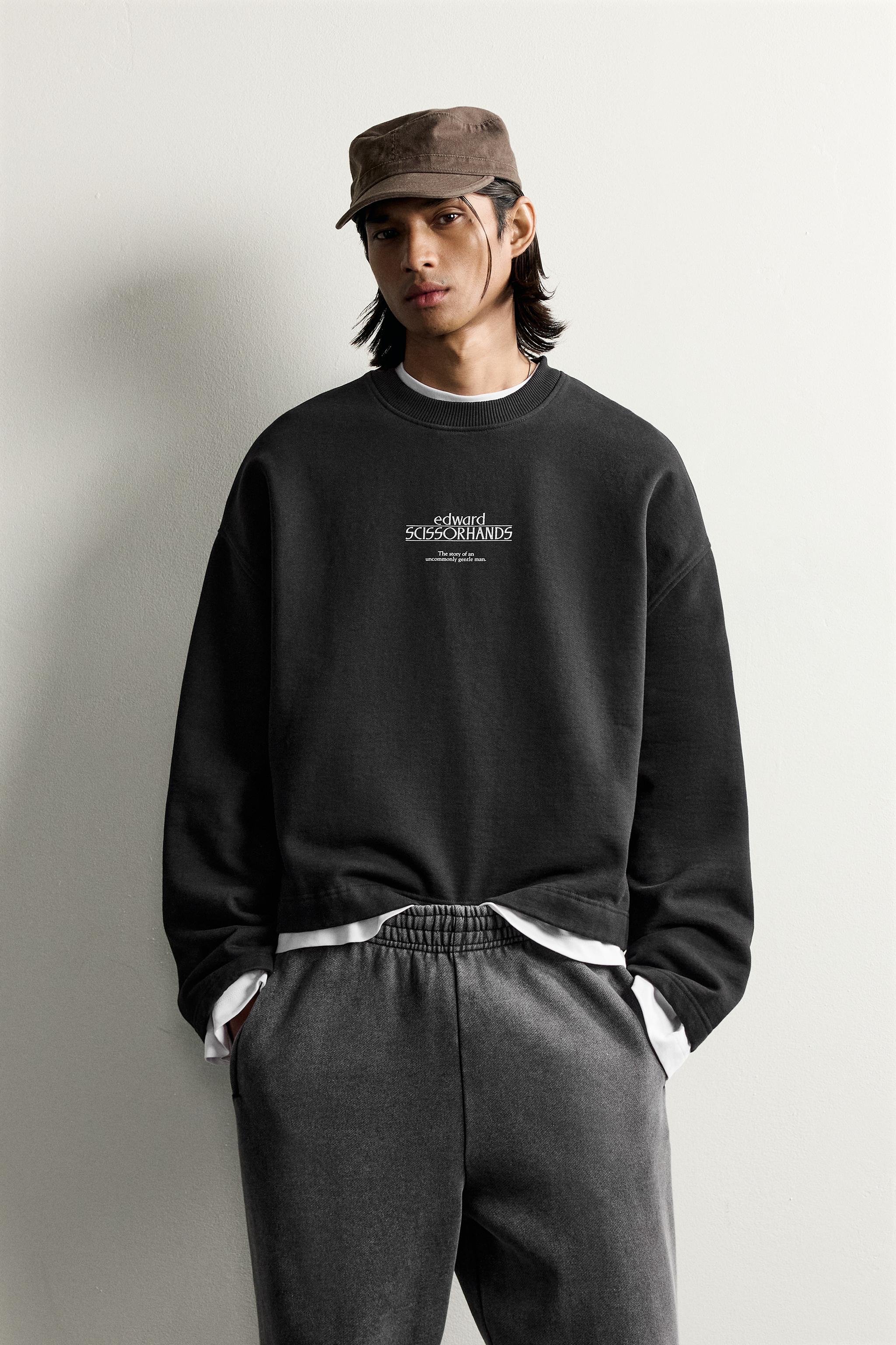 EDWARD SCISSORHANDS ©20TH CENTURY STUDIOS BOXY FIT SWEATSHIRT