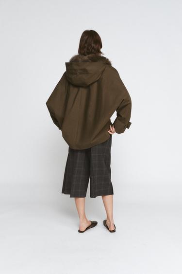 TRENCH COURT COL EFFET FOURRURE ZW COLLECTION - Kaki foncé de Zara - Image 2