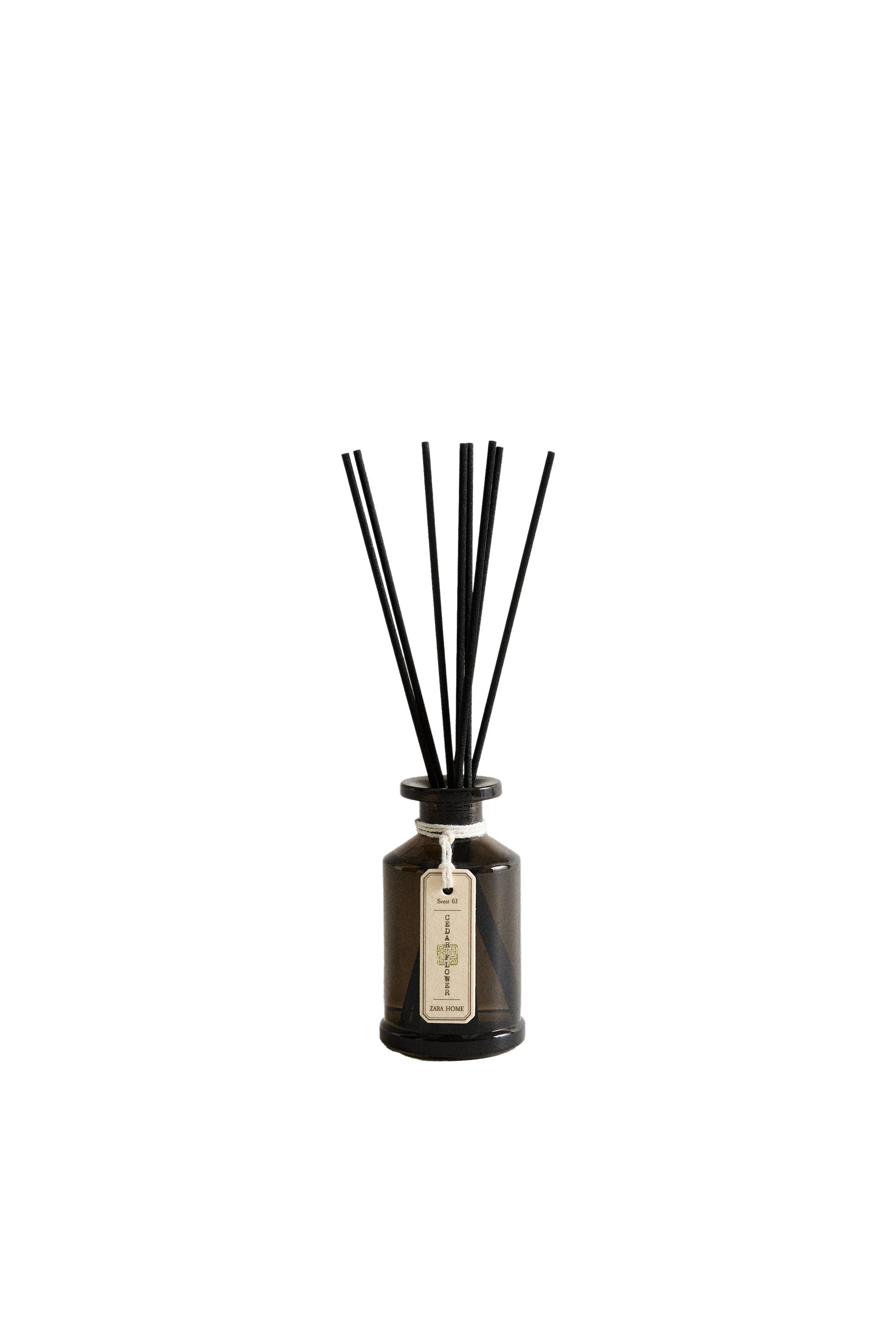 100ML) CEDAR FLOWER リードディフューザー - エメラルドグリーン