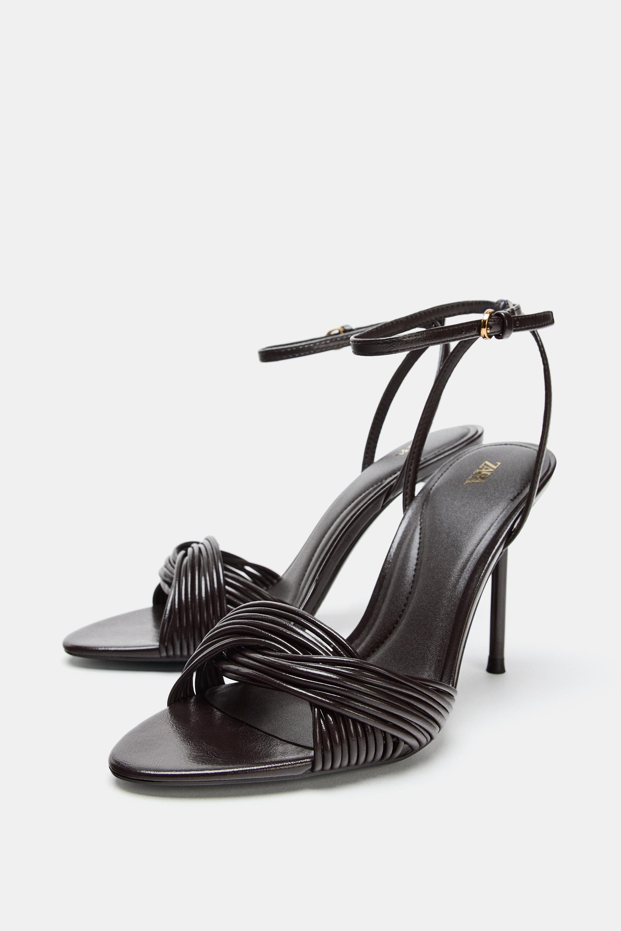 SANDALES À TALONS AVEC BRIDES