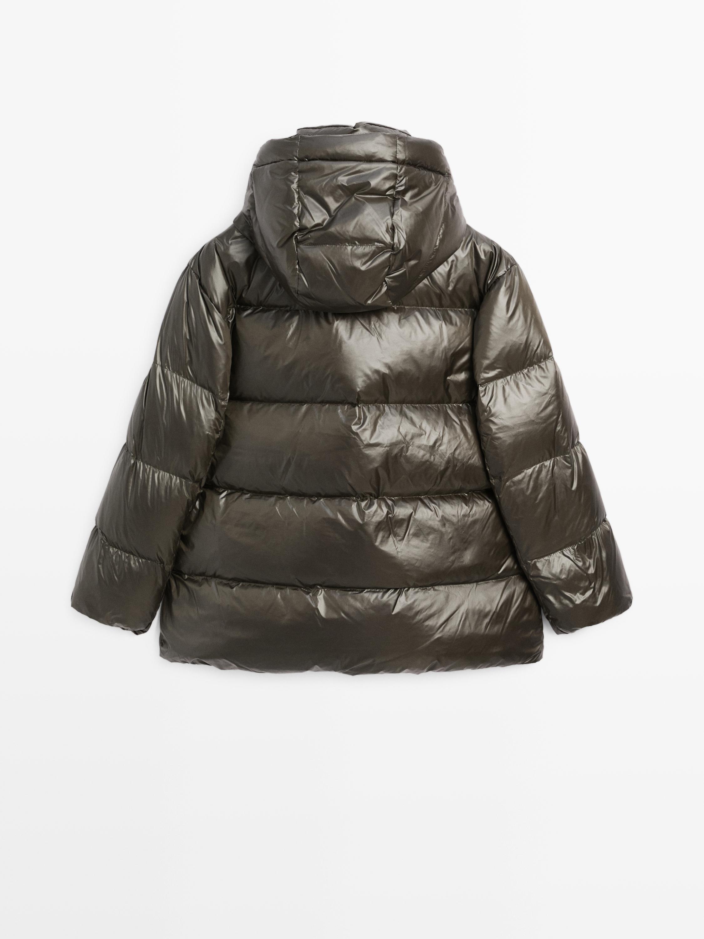 Short water-repellent shiny down jacket