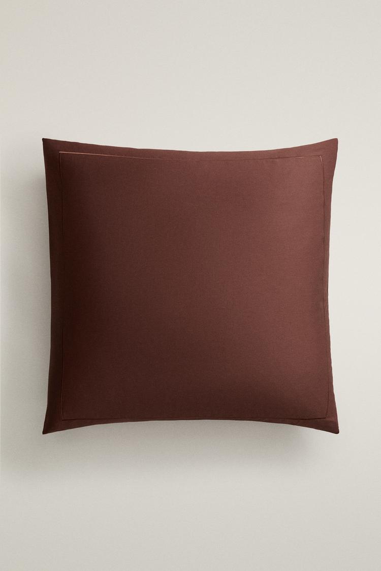 SATEEN PILLOWCASE WITH FESTOON DESIGN (300 THREAD COUNT) — Wine
