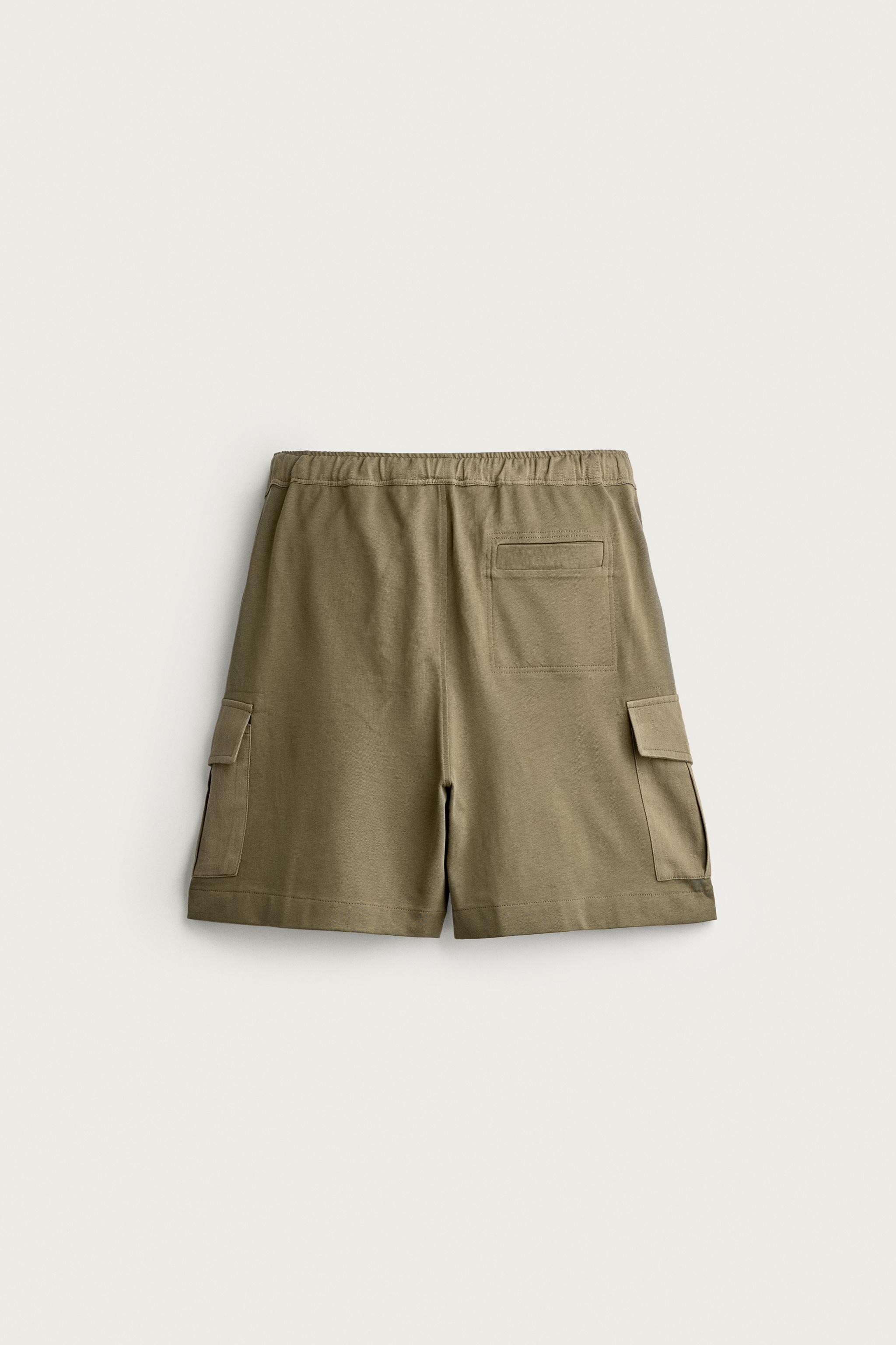 RELAXED FIT CARGO BERMUDA SHORTS