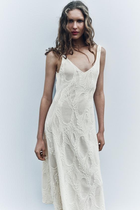 Novo vestido de malha da nova coleção super limitada da Zara foi feito em  Portugal – NiT
