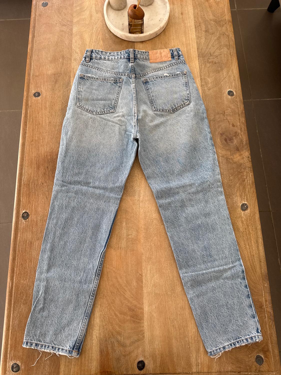 RIPPED MOM JEANS - Image 2