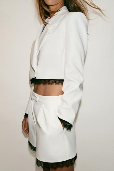 ENSEMBLE BLAZER ET BERMUDA EN DENTELLE - JAUNE PAILLE de Zara - Image 2