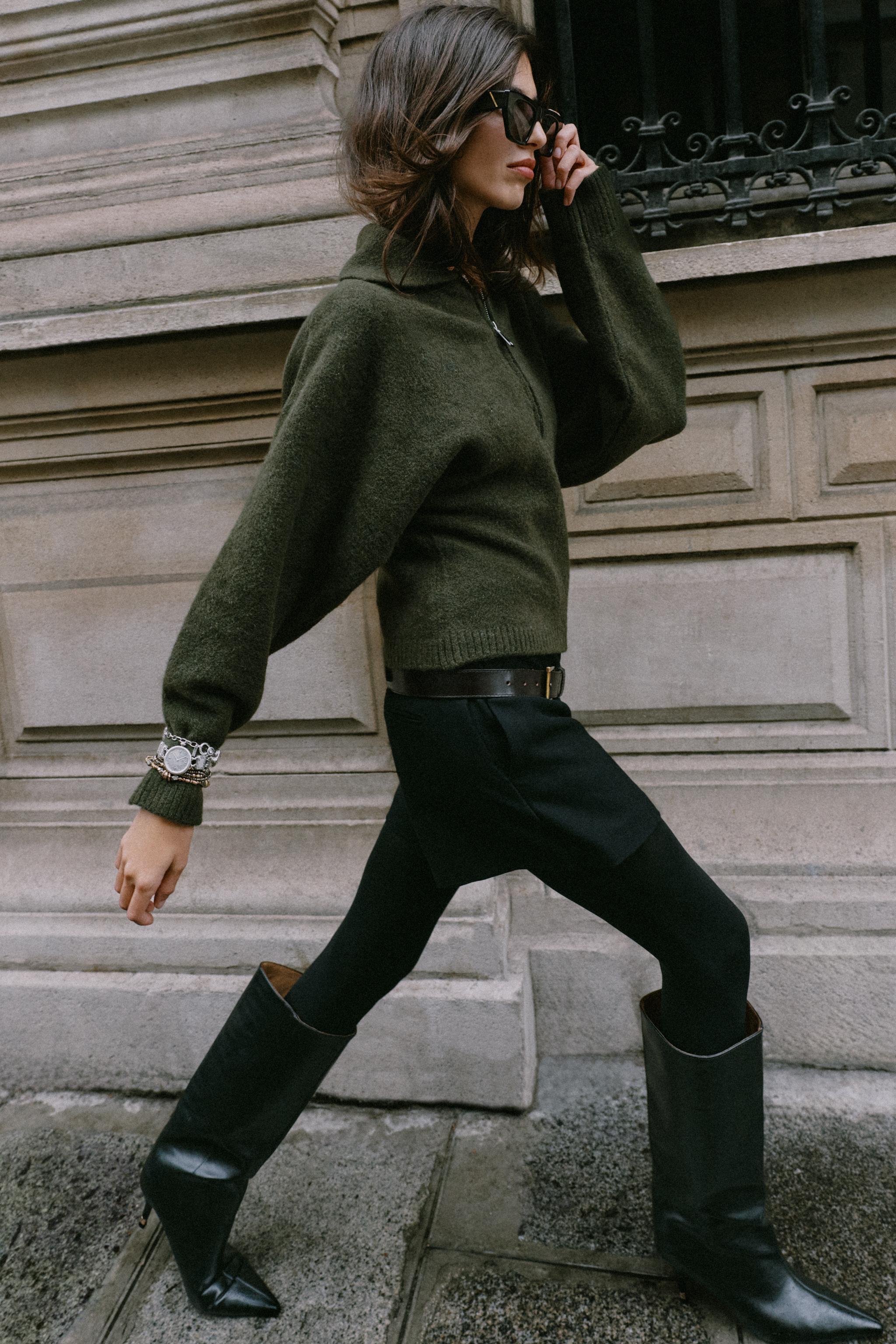 SOFT KNIT ZIP-UP SWEATER