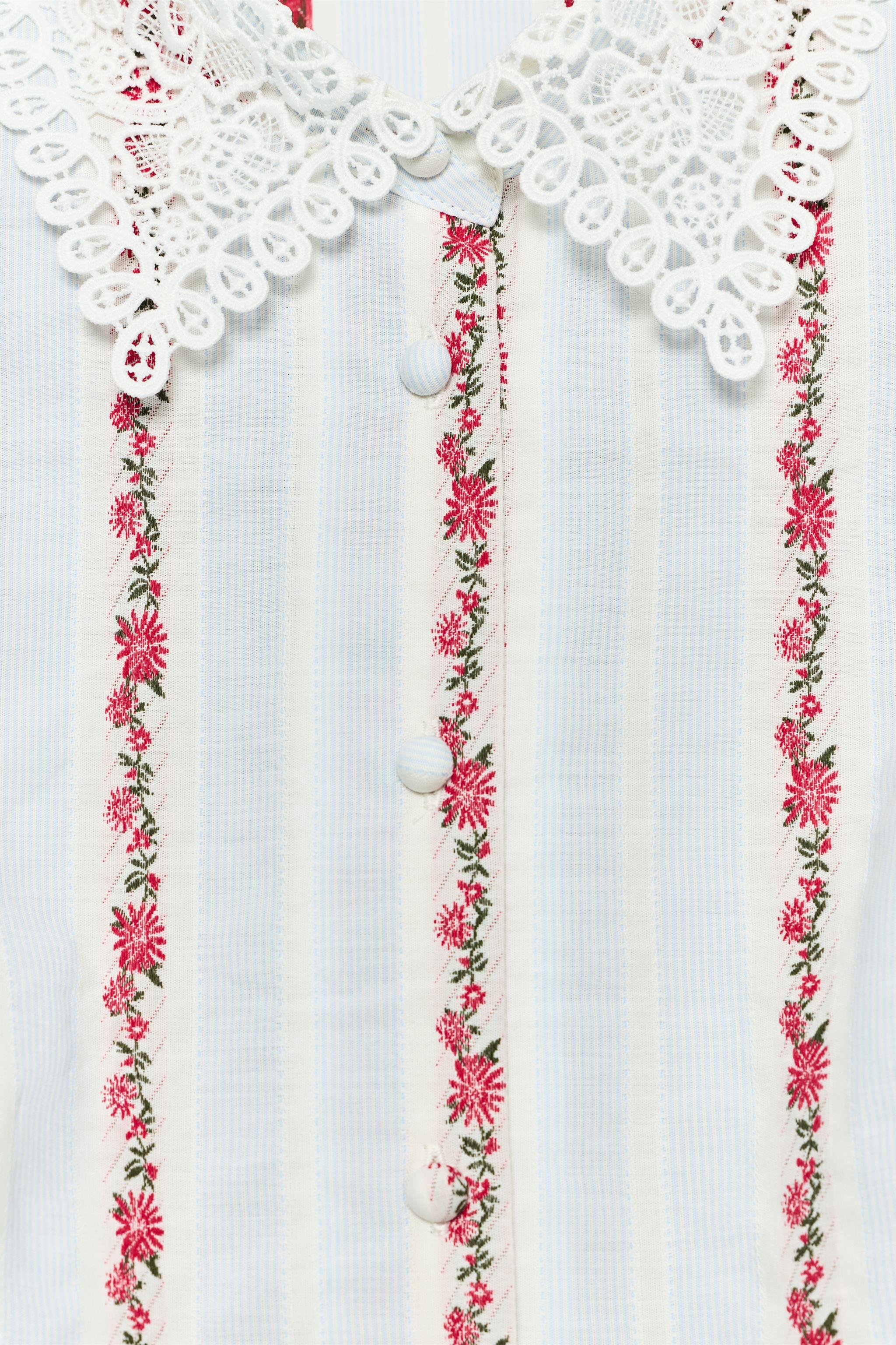 GUIPURE PRINTED BLOUSE
