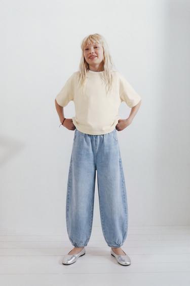 JEANS GLOBO FLUIDOS CON BAJO ELÁSTICO