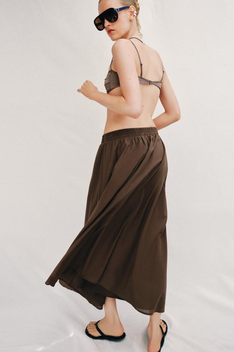 FALDA MIDI EN CAPAS 5