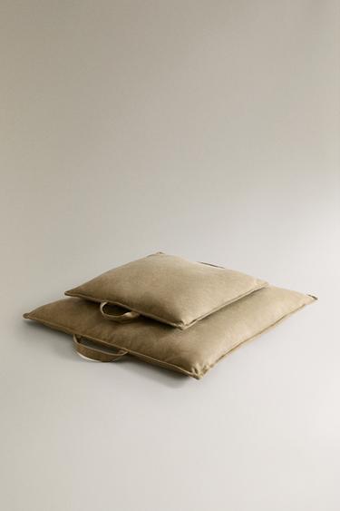 SQUARE PET CUSHION - Khaki by Zara - Image 1