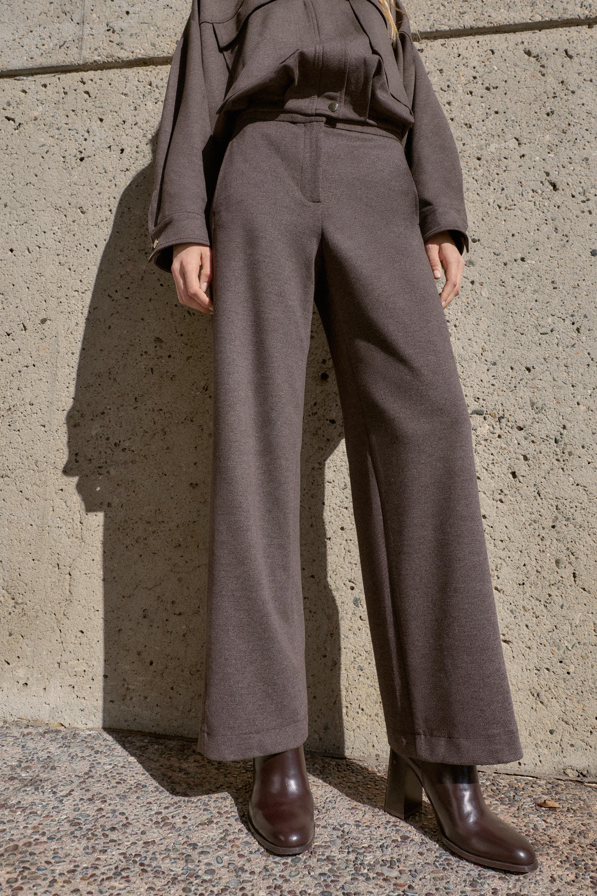 HIGH-WAISTED STRAIGHT LEG PANTS
