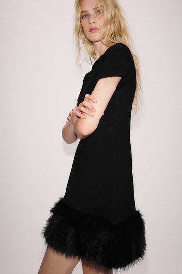 VESTIDO PUNTO EFECTO PELO - Negro de Zara