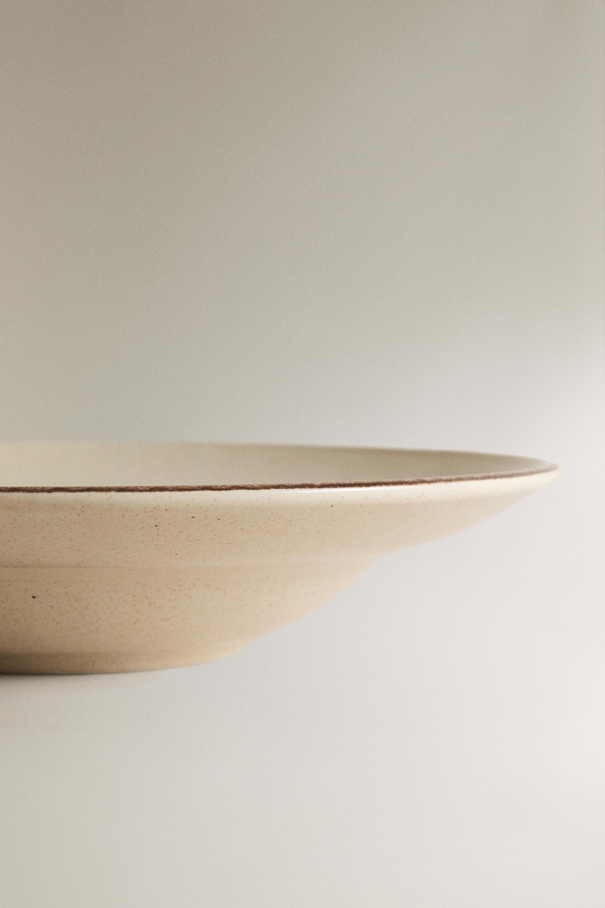 DISTRESSED STONEWARE PASTA PLATE
