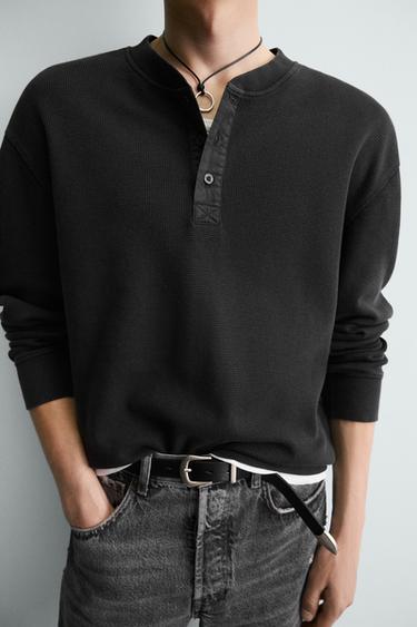 T-SHIRT COL TUNISIEN GAUFRÉ - Anthracite foncé de Zara - Image 4