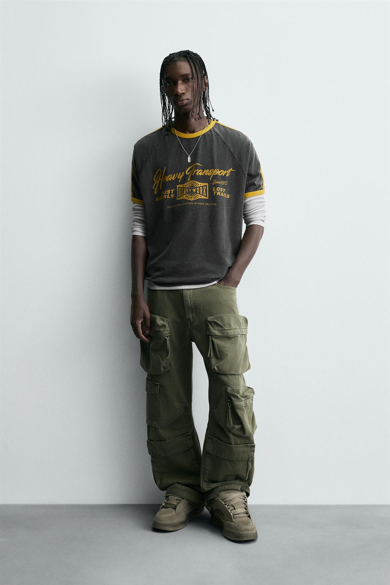 RIBBED CONTRAST TEXT T-SHIRT