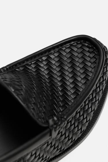 MOCASSINS TRESSÉS - Noir de Zara - Image 4