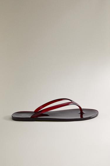 PLOCHÉ SANDÁLY S EFEKTEM ŽELÉ - Červená bordó od Zara - Obrázek 0