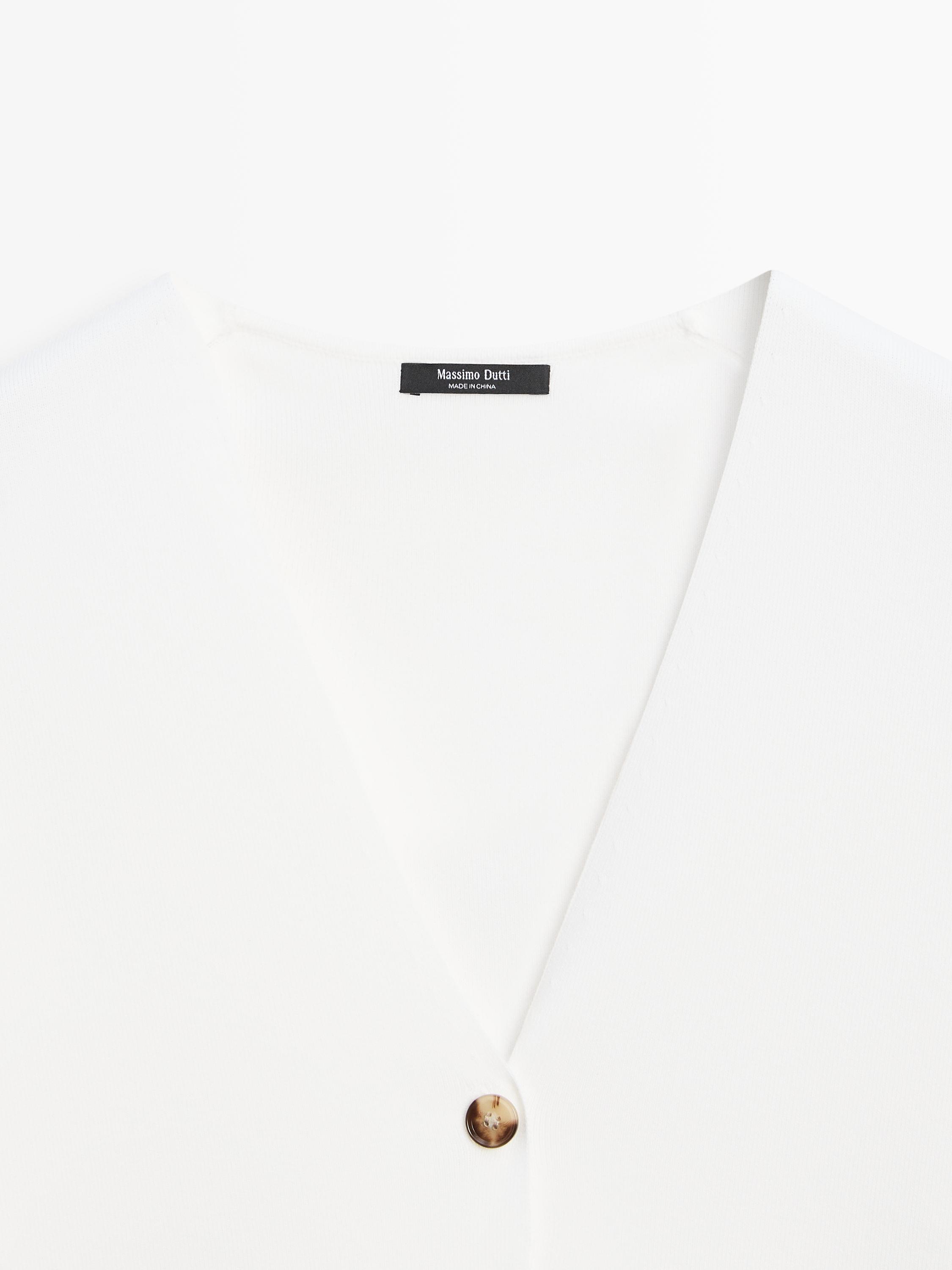 Short sleeve cardigan with button details