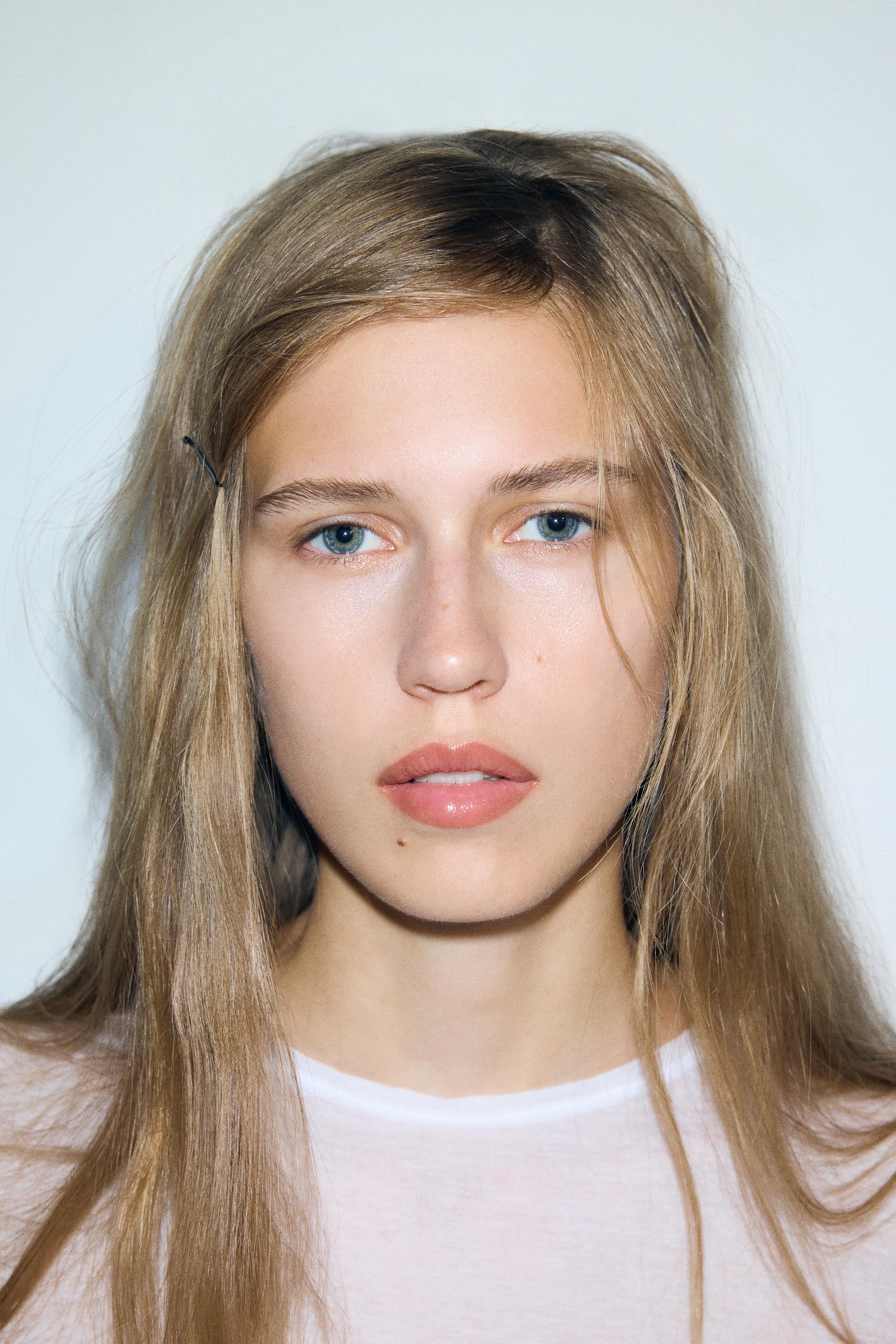 ZARA LIP OIL IMMORTAL VANILLA