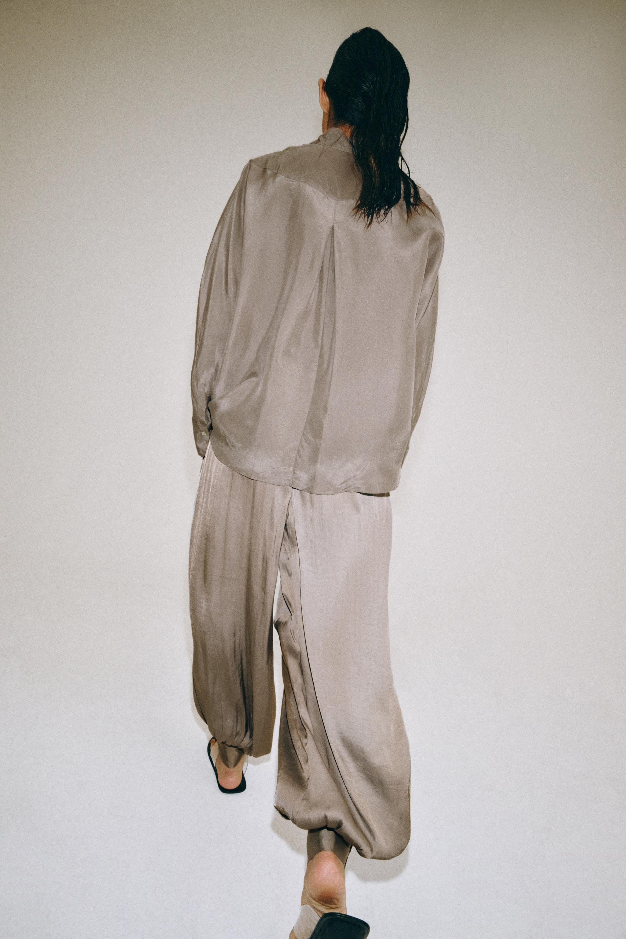 Женские брюки Zara ZW COLLECTION SATIN BALLOON PANTS — фото 4