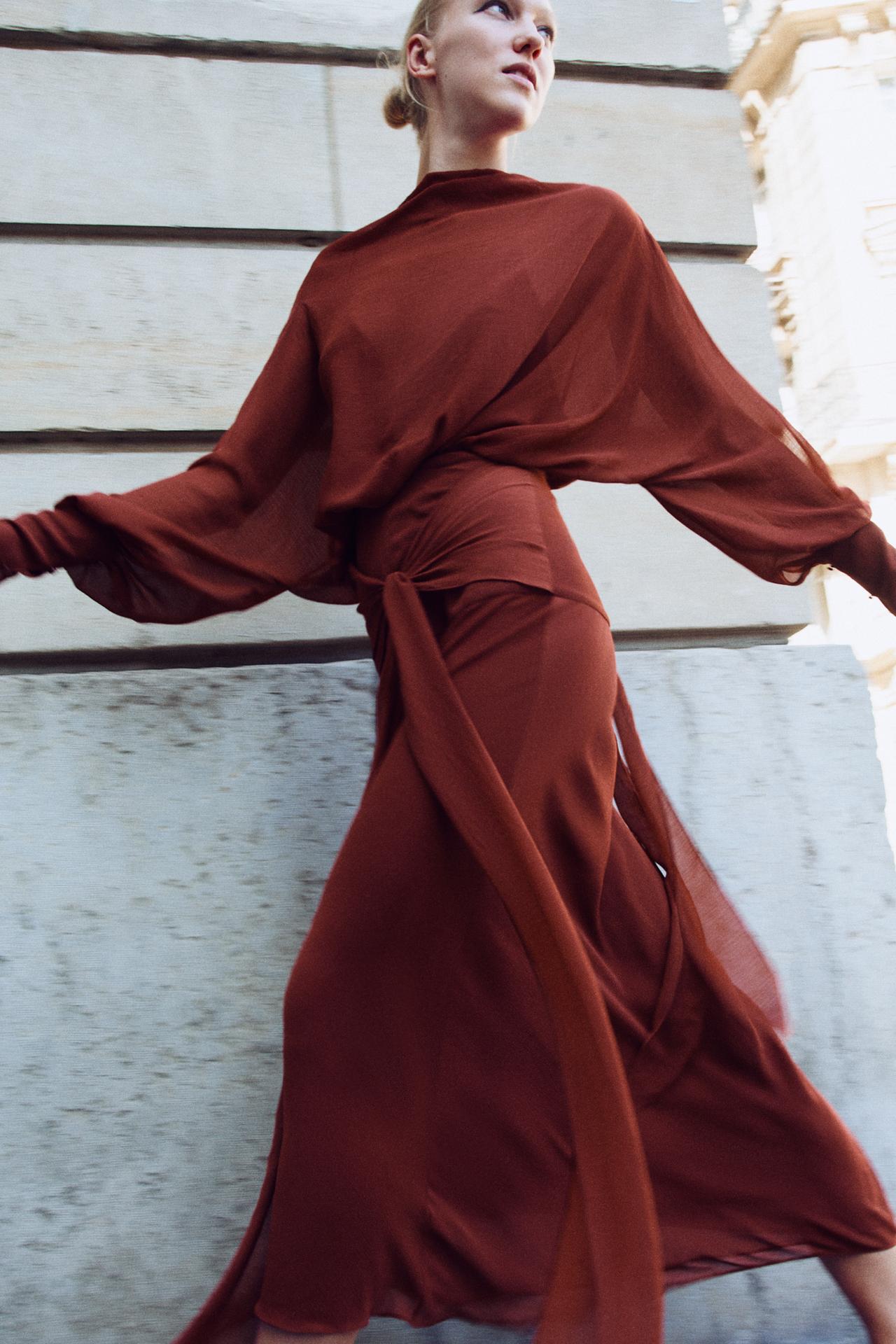 LONG GEORGETTE BELTED DRESS — Burgundy