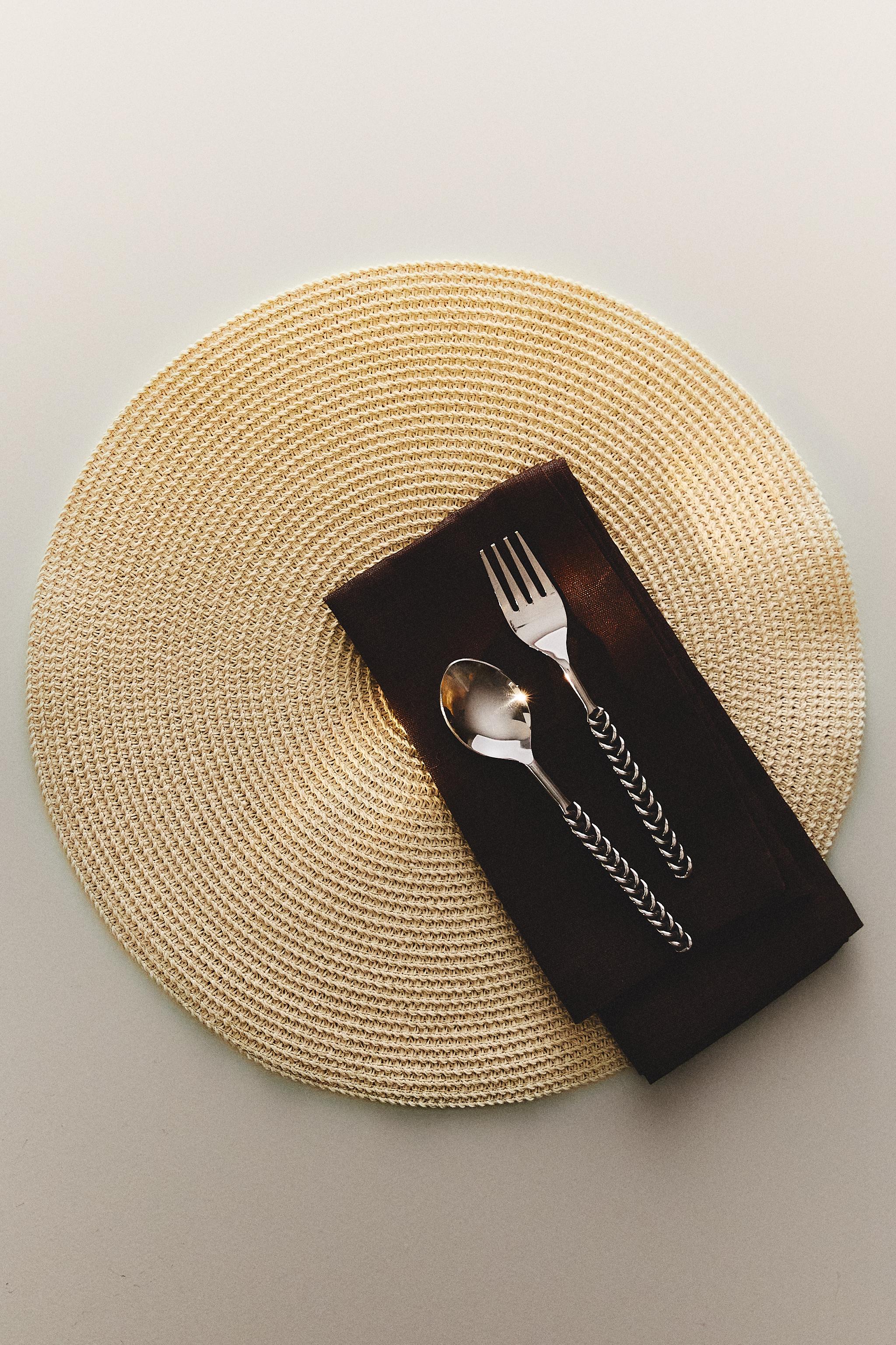PAPER PLACEMAT SET (SET OF 2) — Light beige