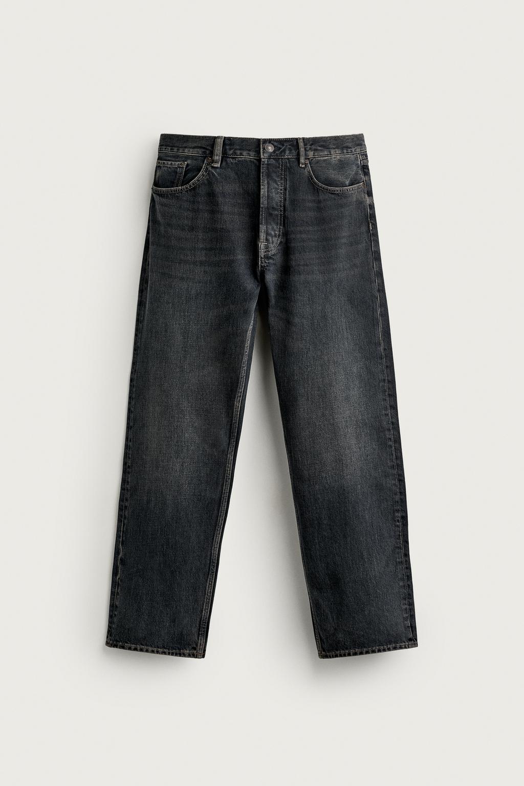 STRAIGHT-LEG JEANS