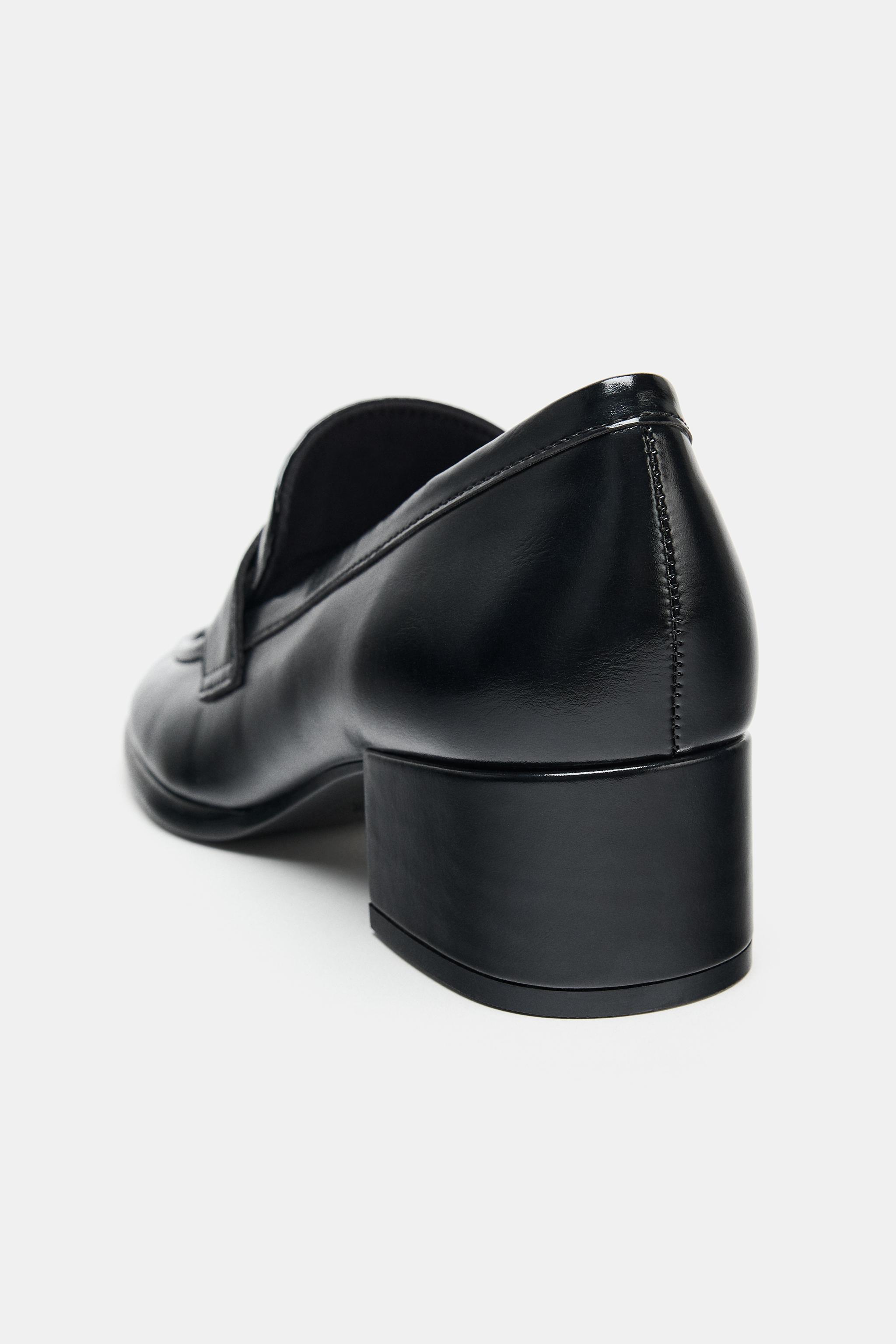 メタルディテール付きブロックヒールローファー - ブラック | ZARA