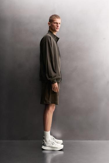 PANTALÓN CORTO CHÁNDAL HEAVYWEIGHT 9" - Marrón de Zara