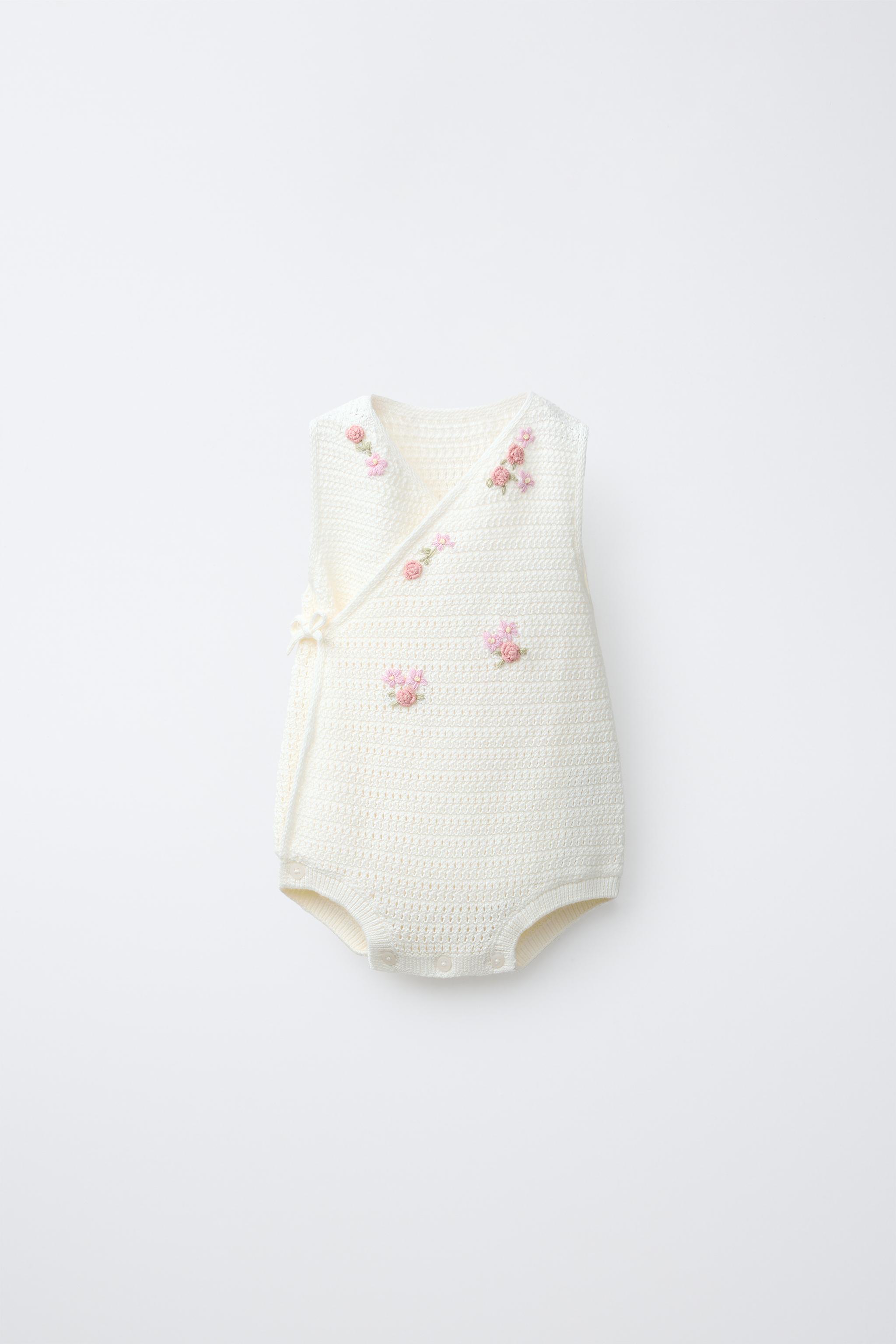 FLORAL EMBROIDERED KNIT ROMPER