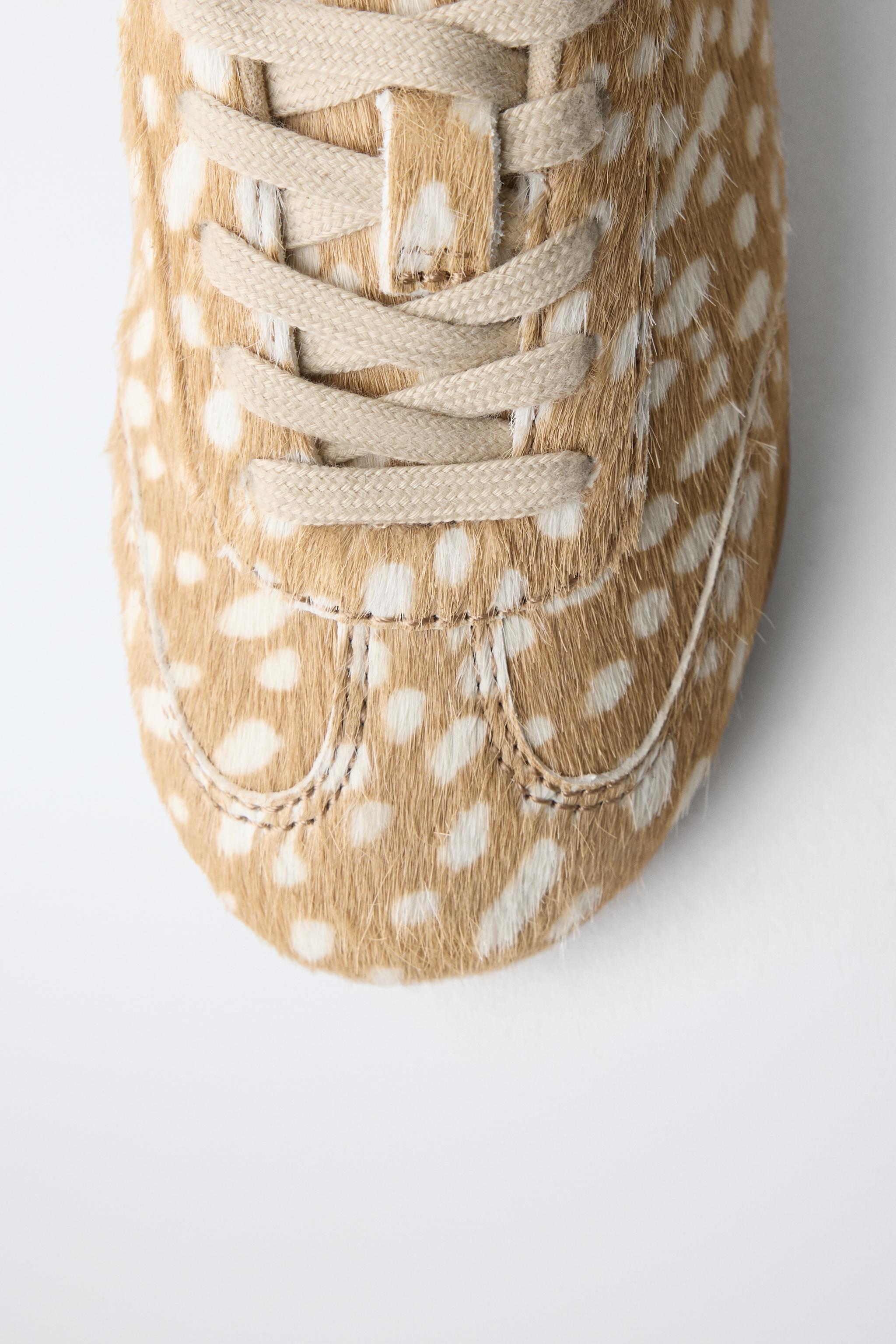 TENNIS OU BASKET ANIMAL PRINT CUIR