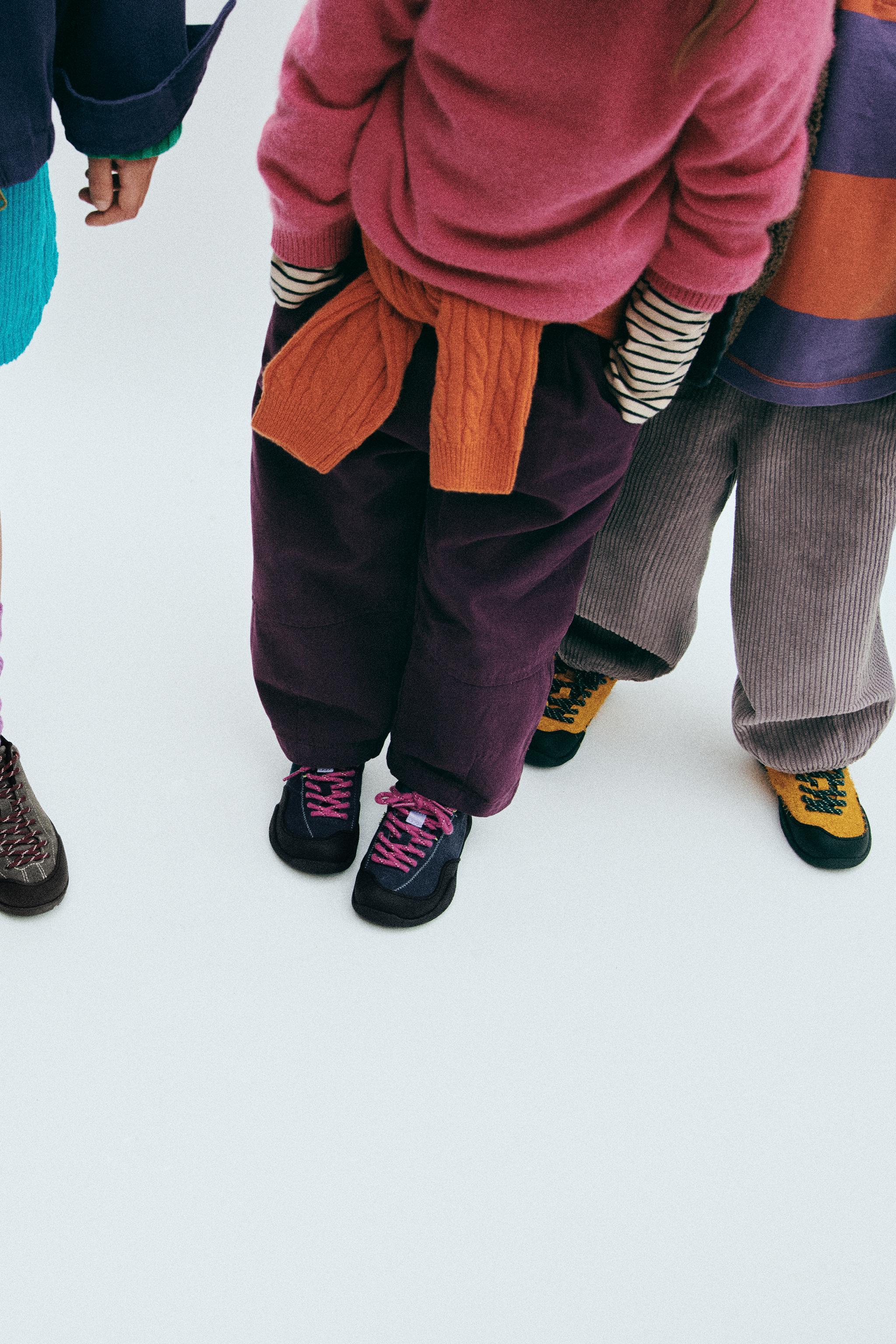 CONTRAST SNEAKER BOOTS
