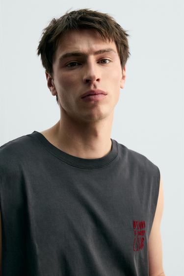 T-SHIRT ILLUSTRATION JURASSIC PARK© UCS LLC AND AMBLIN X DYLAN´S T-SHIRT CLUB X ZARA - Anthracite foncé de Zara - Image 4