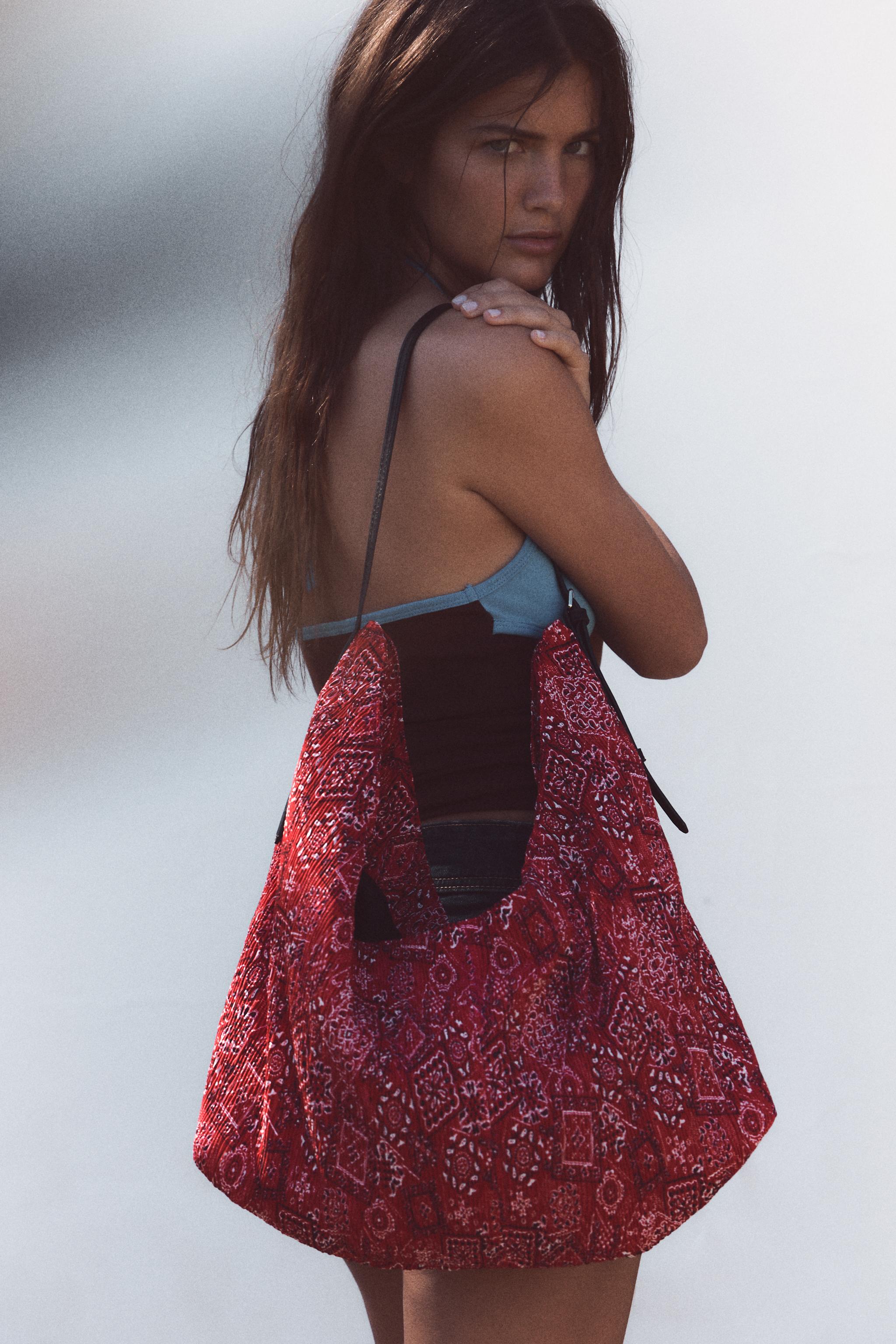 PRINTED WOVEN SHOPPER - Red | ZARA United States