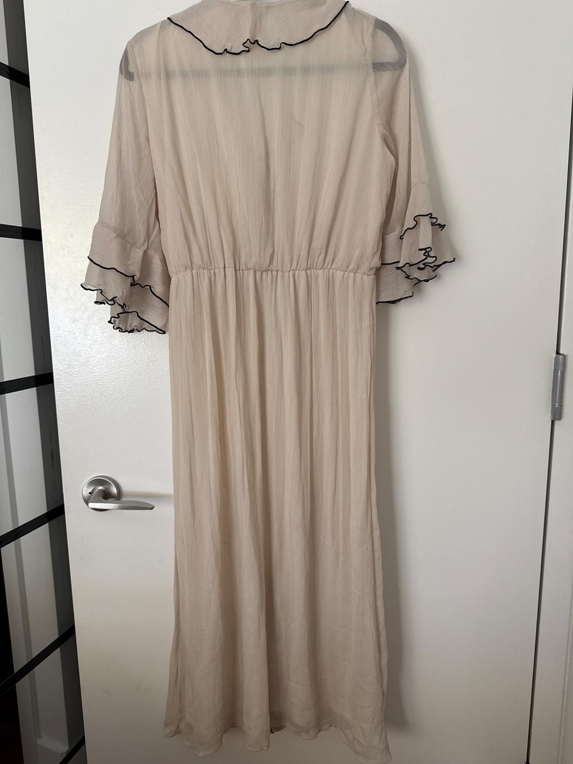 VESTIDO VOLANTES - Image 2