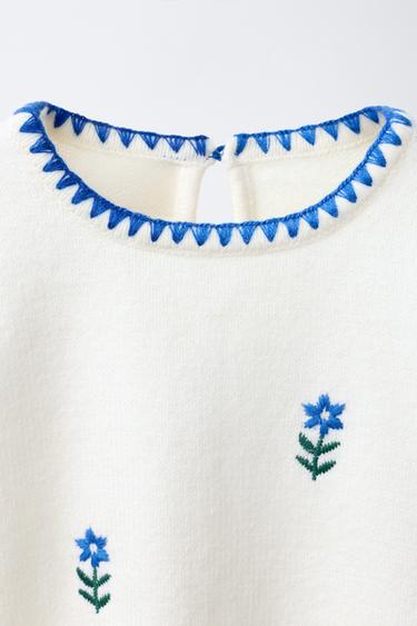 EMBROIDERED FLORAL KNIT SWEATER - Ecru by Zara - Image 2