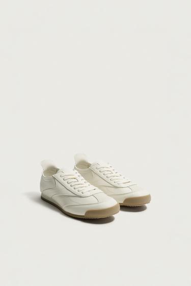 TENISKY RETRO STYLU - Bílá od Zara