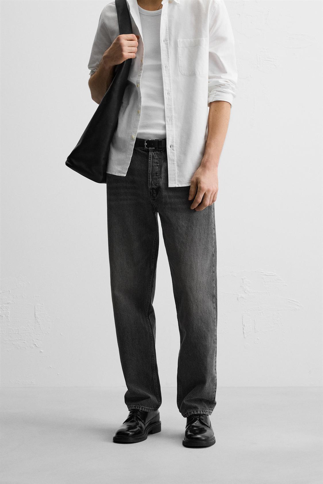 STRAIGHT FIT JEANS