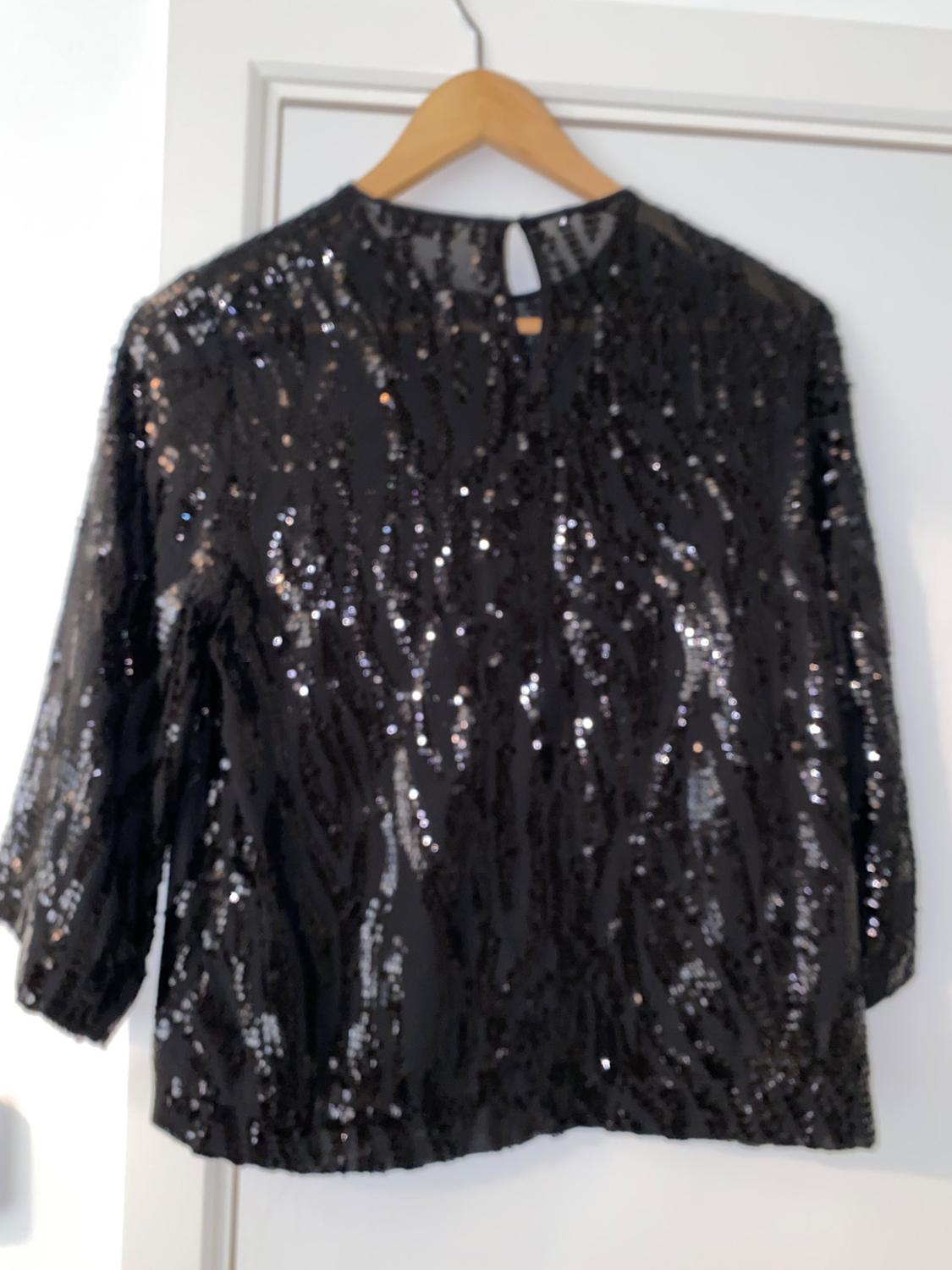 SEQUINNED TOP - Image 4