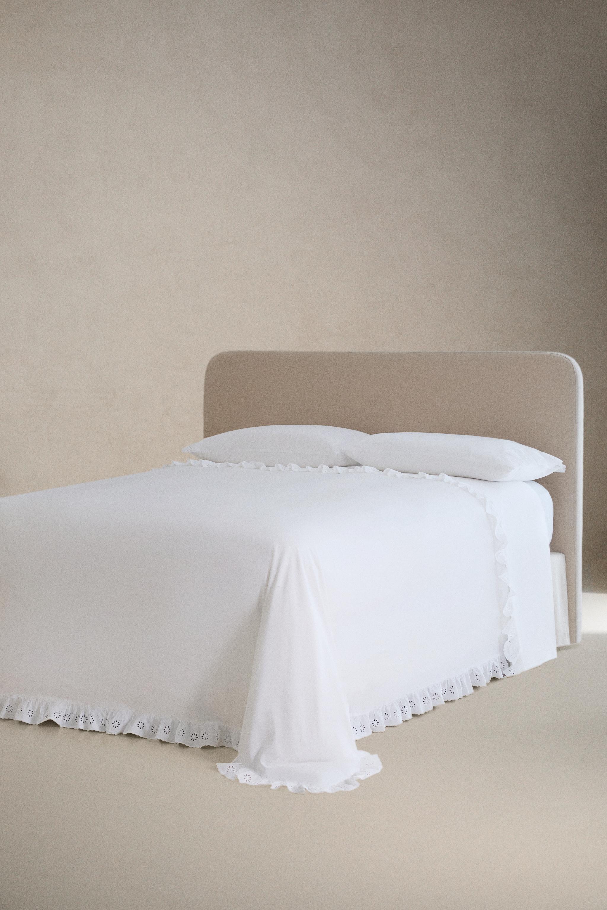 RUFFLED COTTON FLAT SHEET — White