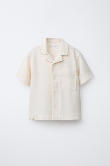 РУБАШКА БОУЛИНГ В СЕЛЬСКОМ СТИЛЕ — ЭКРЮ от Zara