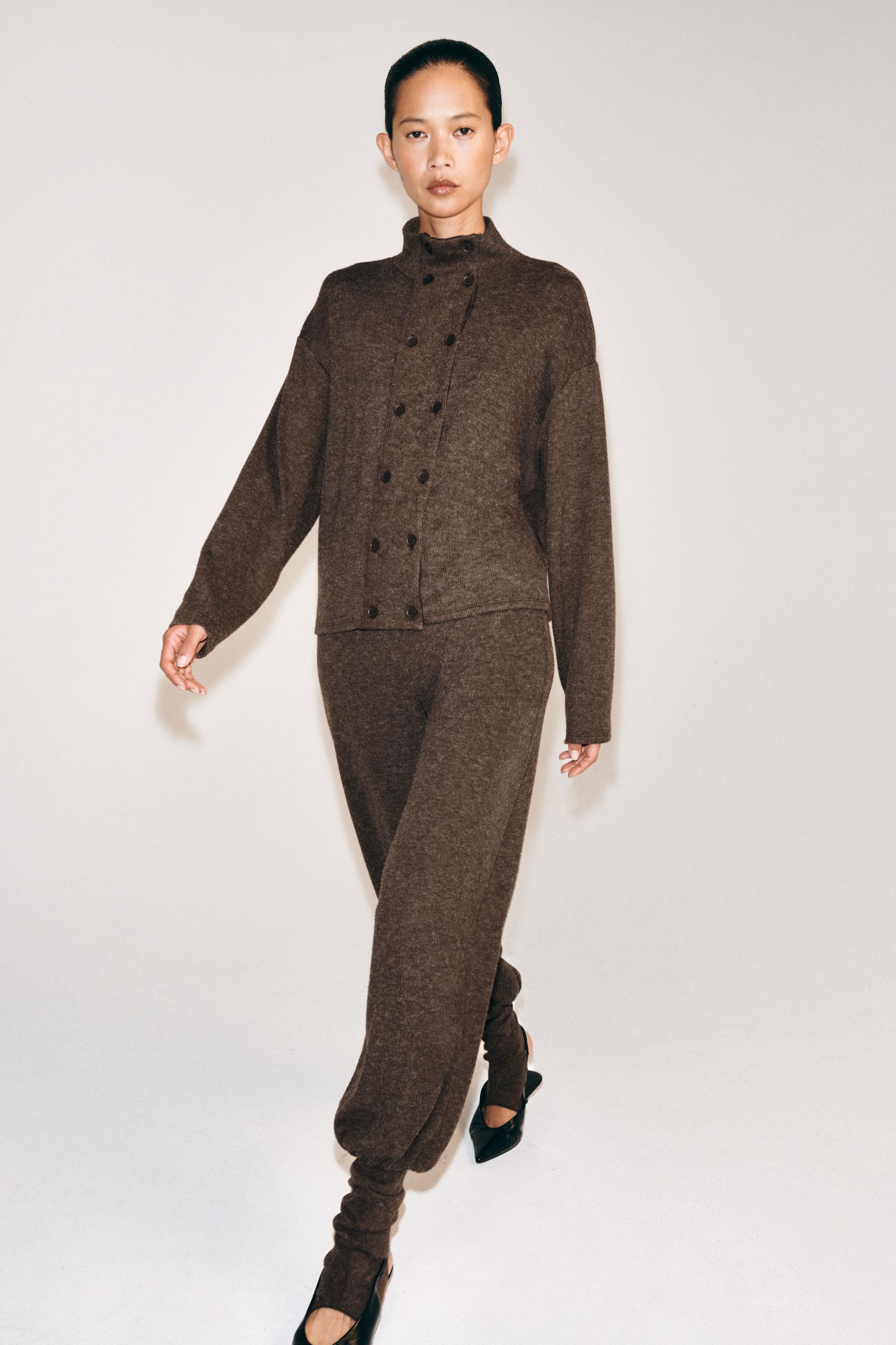 SOFT SOCK DETAIL PANTS