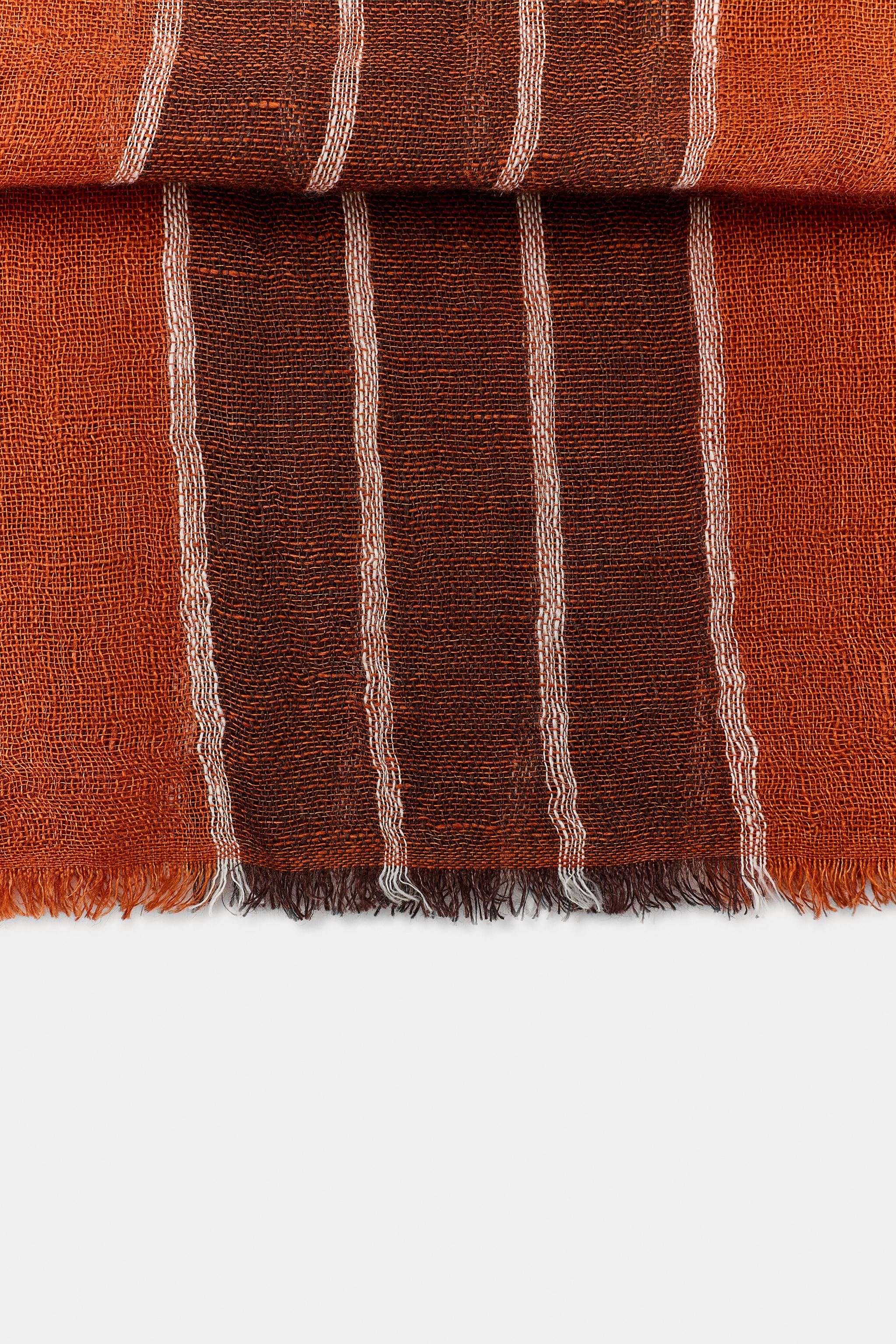 Женские аксессуары Zara 100% LINEN STRIPED PRINT SCARF — фото 4
