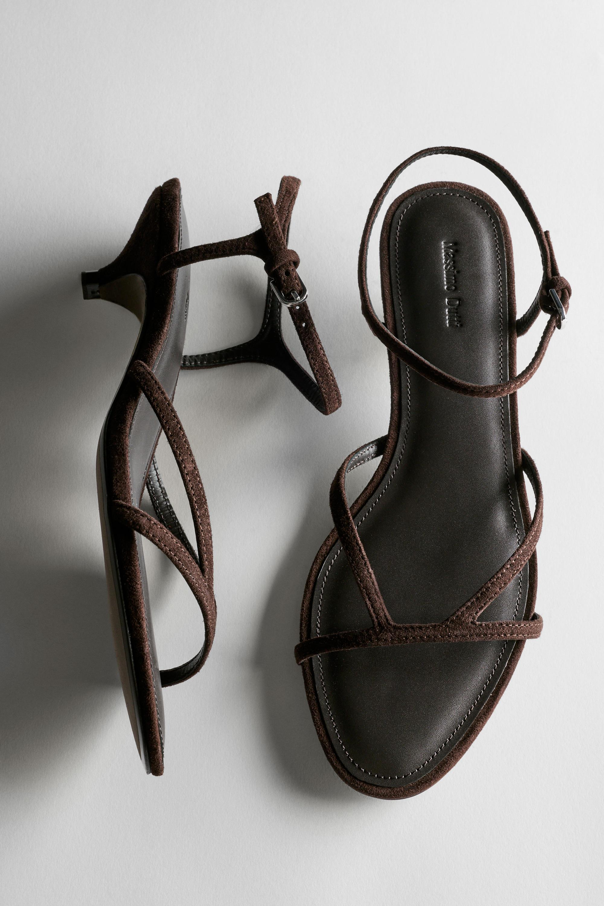 Sandale cuir talon bas