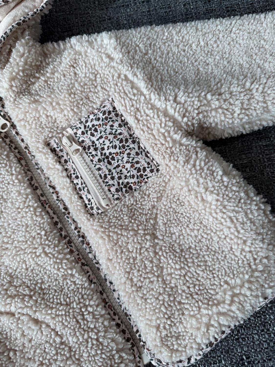 FAUX SHEARLING COAT WITH PRINTED POCKET - Image 3