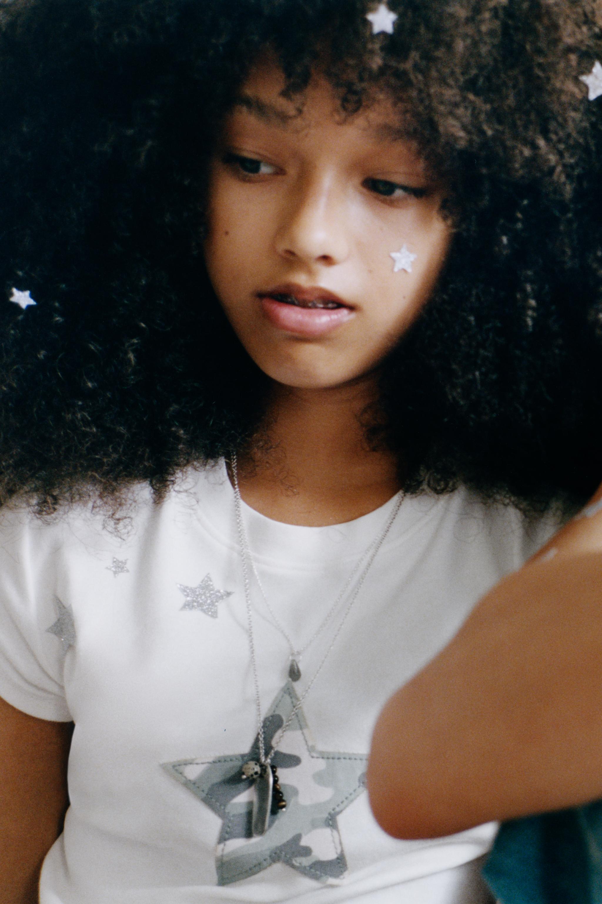 PATCH T-SHIRT — Oyster-white